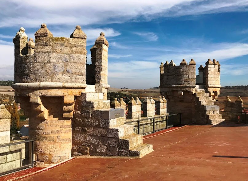 Castle Fuensaldaña, Spain